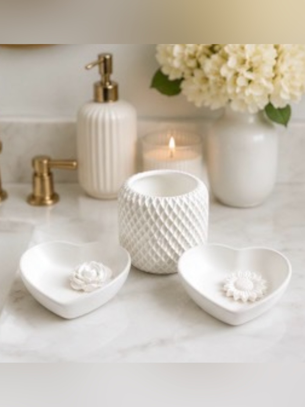 Elegant White Ceramic Heart Dishes and Textured Vase Set